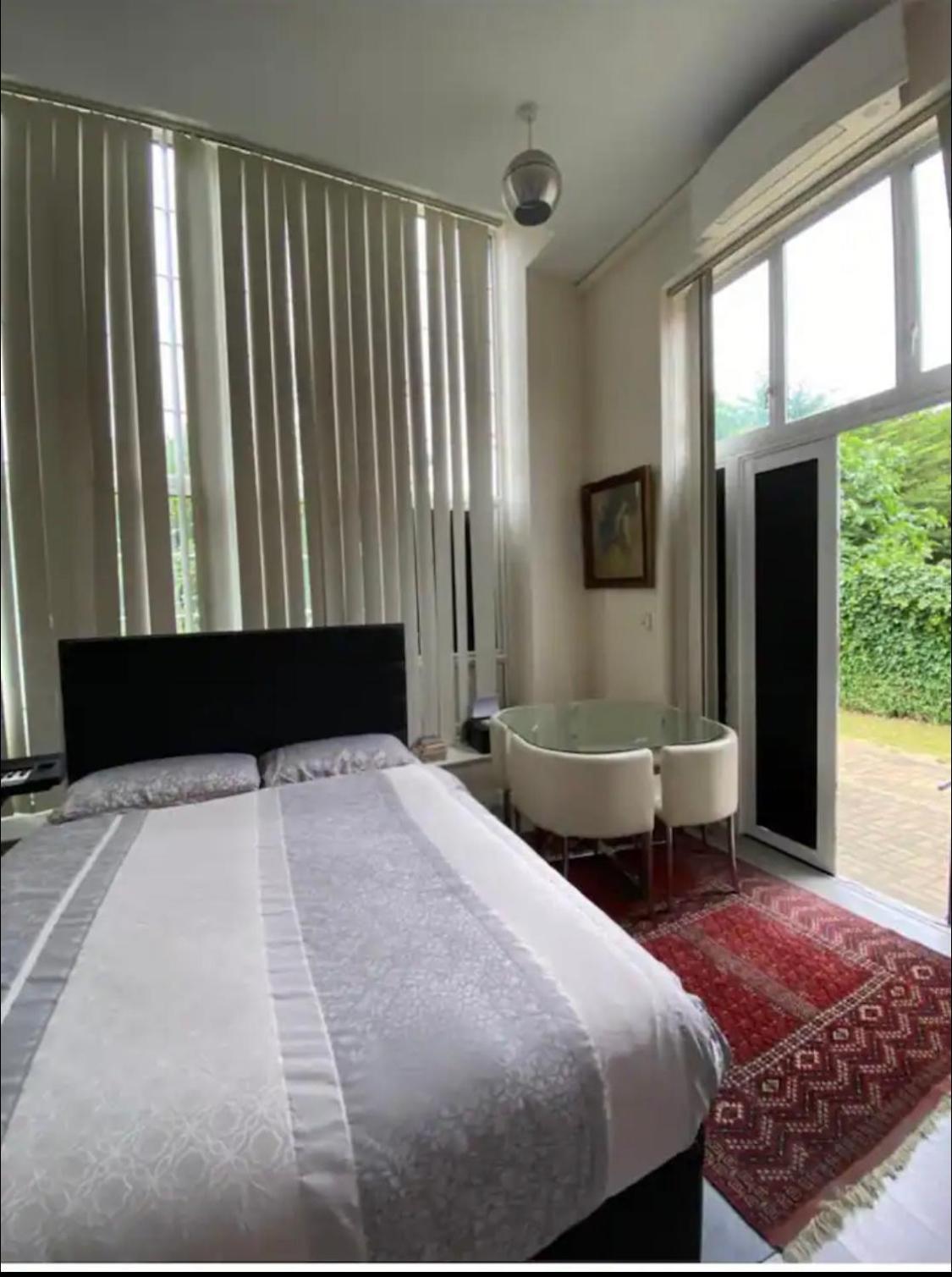 Spacious King Room With Private Entrance - Near Emirates And Camden And King'S Cross - 5 Min To Tube Finchley Eksteriør bilde