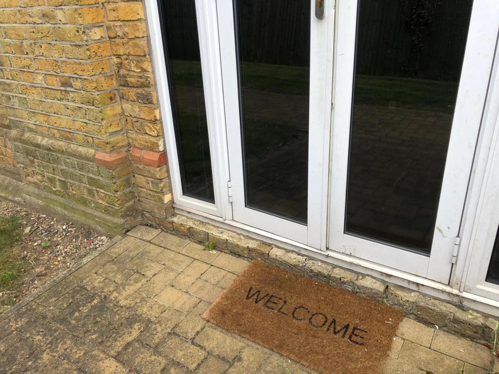 Spacious King Room With Private Entrance - Near Emirates And Camden And King'S Cross - 5 Min To Tube Finchley Eksteriør bilde